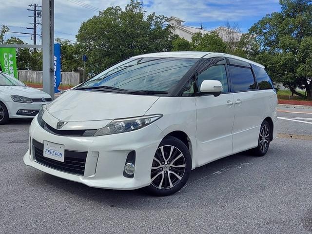 Toyota ESTIMA 2015 — фото автомобиля 1