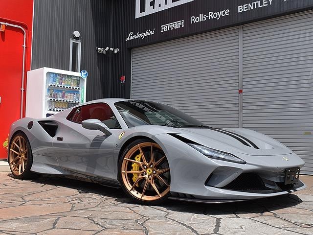 Ferrari F8 SPIDER 2022 — фото автомобиля