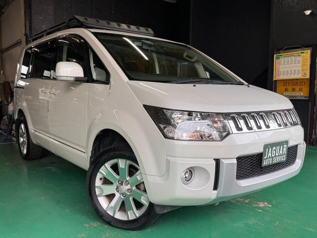 Mitsubishi DELICA D:5 2011 — фото автомобиля