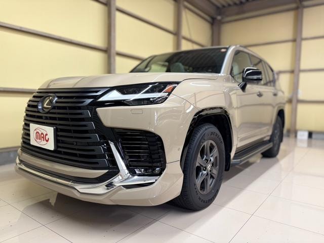 Lexus LX 2025 — фото автомобиля