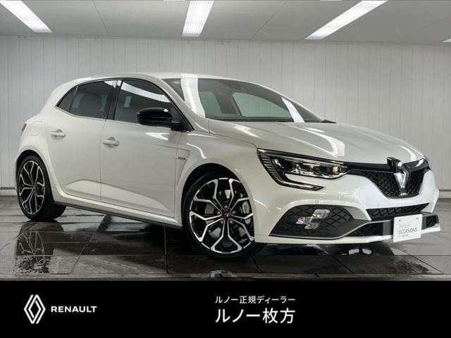 Renault MEGANE 2023 — фото автомобиля 1
