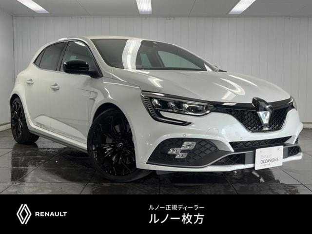 Renault MEGANE 2023 — фото автомобиля 1