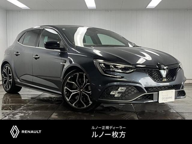 Renault MEGANE 2023 — фото автомобиля 1