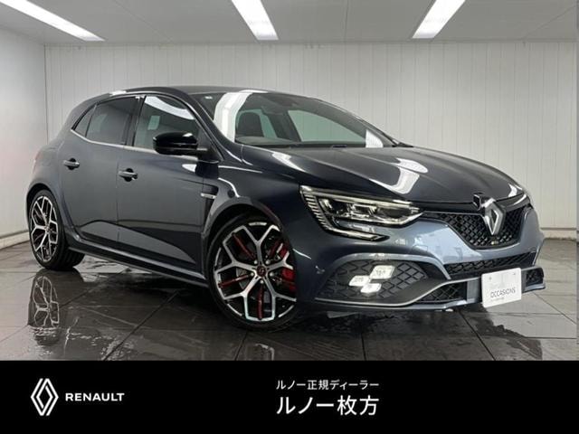 Renault MEGANE 2021 — фото автомобиля 1