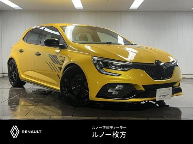 Renault MEGANE 2023 — фото автомобиля
