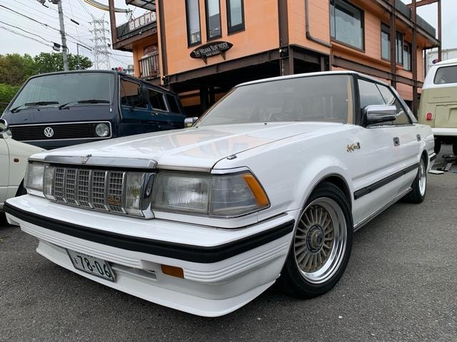 Toyota CROWN 1985 — фото автомобиля 1