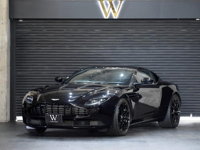 Aston Martin DB11 2020 — фото автомобиля