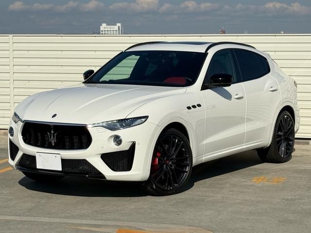 Maserati LEVANTE 2019 — фото автомобиля 1