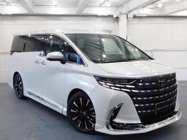 Toyota ALPHARD HYBRID 2025 — фото автомобиля