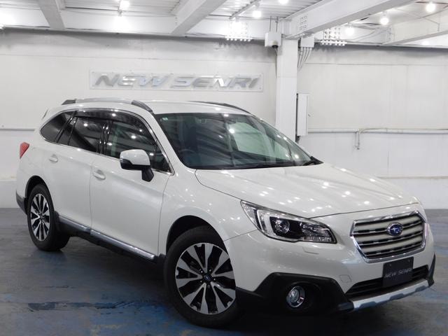 Subaru LEGACY OUTBACK 2016 — фото автомобиля 1
