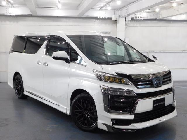 Toyota VELLFIRE 2020 — фото автомобиля 1