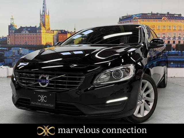 Volvo V60 2017 — фото автомобиля 1