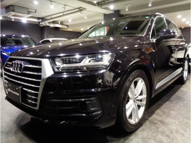 Audi Q7 2017 — фото автомобиля 1