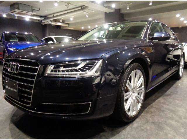 Audi A8 2015 — фото автомобиля