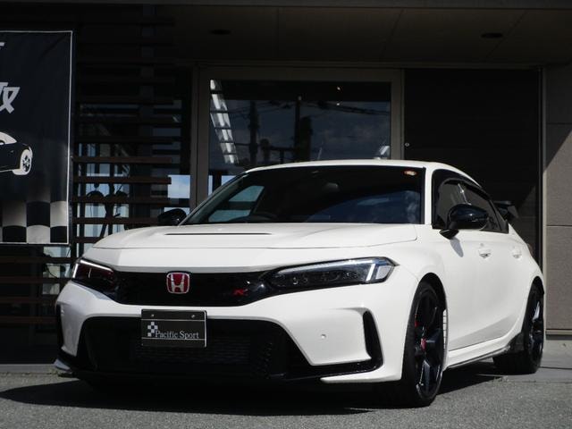Honda CIVIC 2025 — фото автомобиля 1