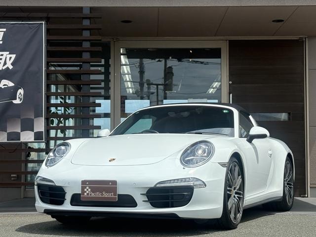 Porsche 911 2015 — фото автомобиля