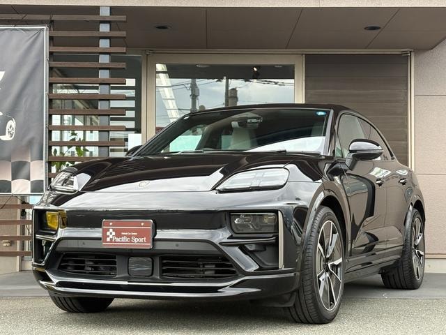 Porsche MACAN ELECTRIC 2025 — фото автомобиля