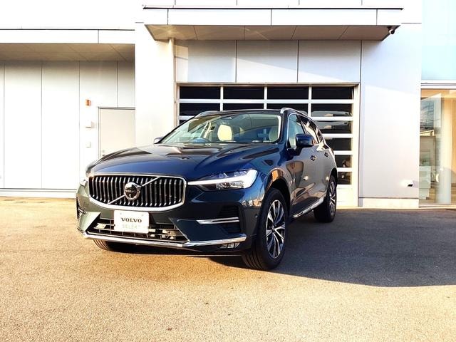 Volvo XC60 2025 — фото автомобиля 1
