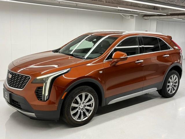 Cadillac XT4 2021 — фото автомобиля 1