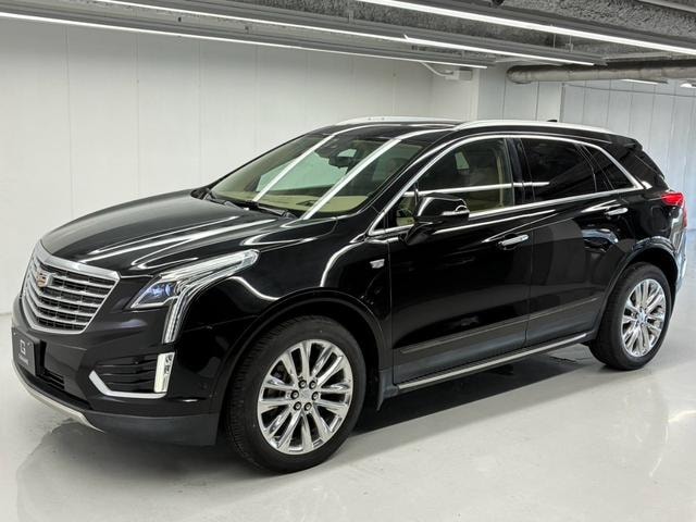 Cadillac XT5 CROSSOVER 2017 — фото автомобиля 1