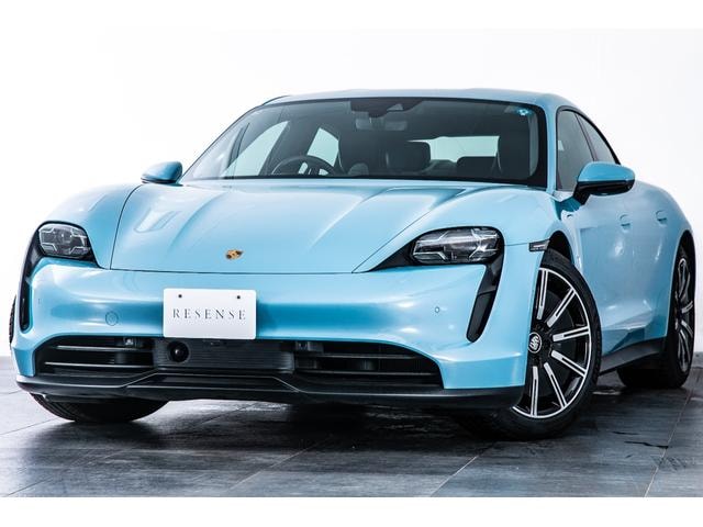 Porsche TAYCAN 2021 — фото автомобиля 1