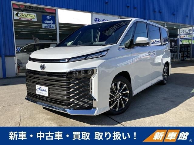 Toyota VOXY 2026 — фото автомобиля 1
