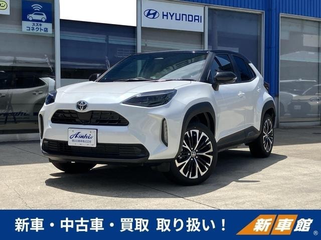 Toyota YARIS CROSS 2026 — фото автомобиля