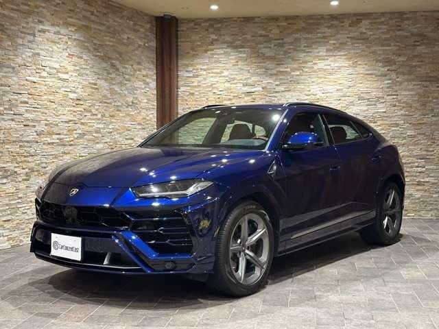 Lamborghini URUS 2020 — фото автомобиля