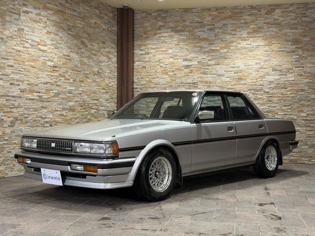 Toyota CRESTA 1986 — фото автомобиля 1