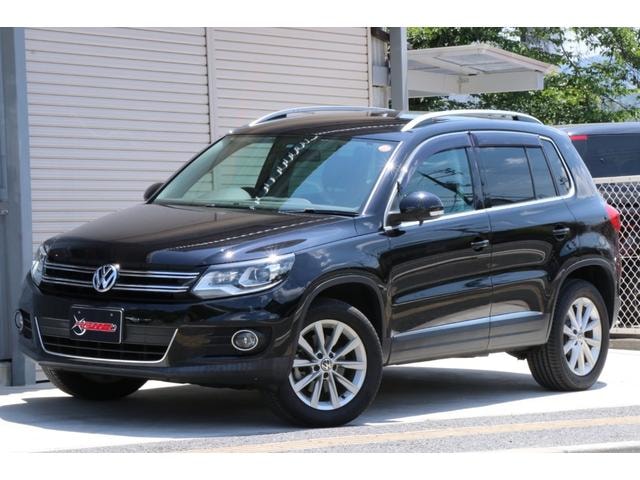 Volkswagen TIGUAN 2012 — фото автомобиля