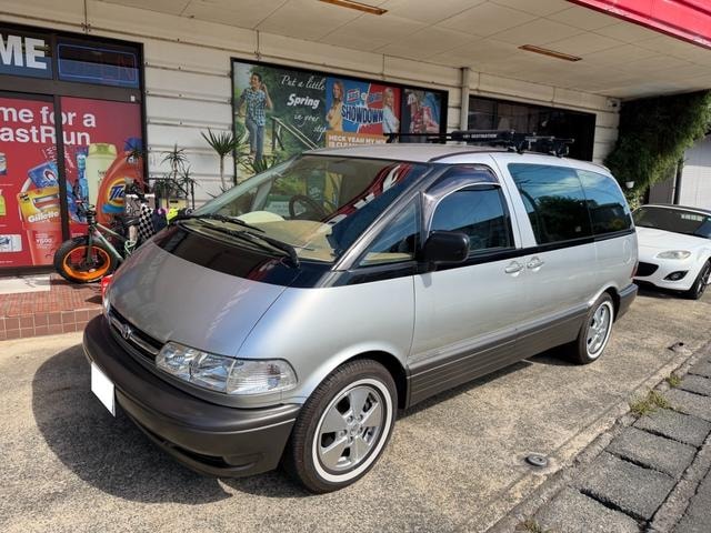 Toyota ESTIMA 1999 — фото автомобиля 1