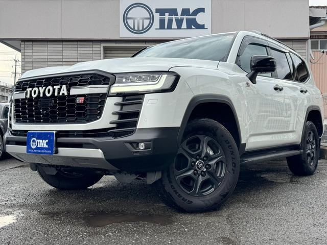 Toyota LAND CRUISER 2025 — фото автомобиля