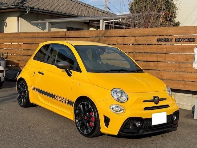 Abarth 595 2018 — фото автомобиля 1