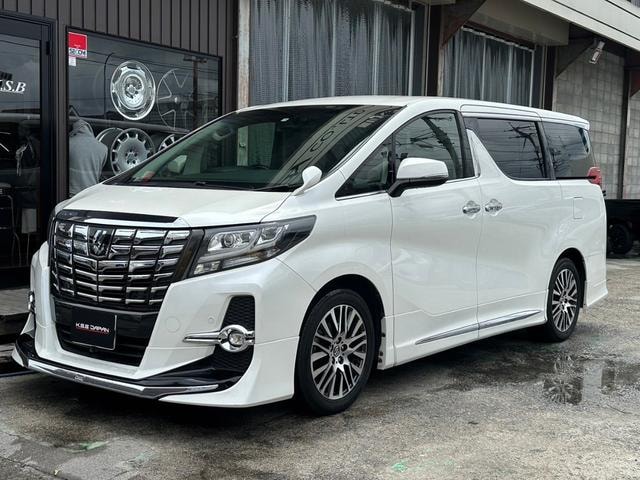 Toyota ALPHARD 2017 — фото автомобиля 1