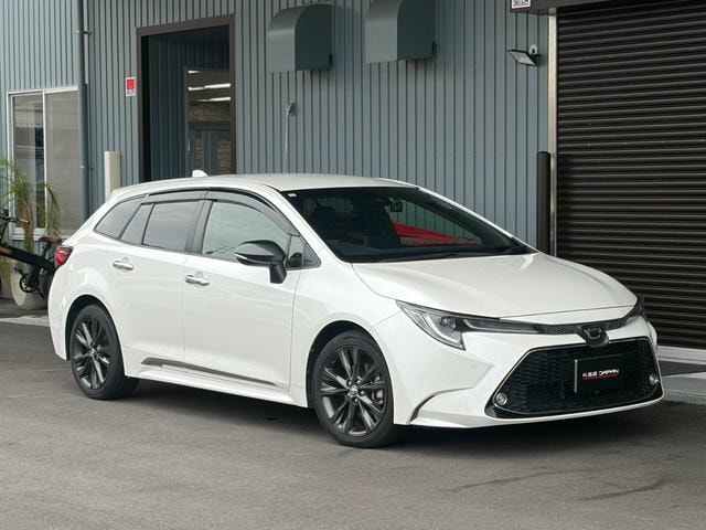 Toyota COROLLA TOURING 2019 — фото автомобиля