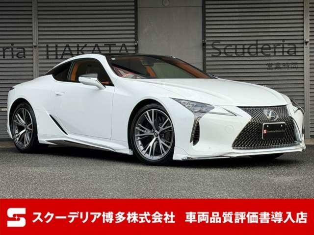 Lexus LC 2022 — фото автомобиля