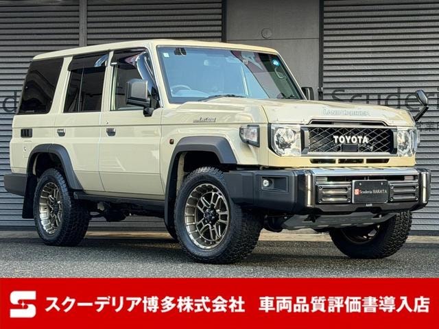 Toyota LAND CRUISER 70 2025 — фото автомобиля
