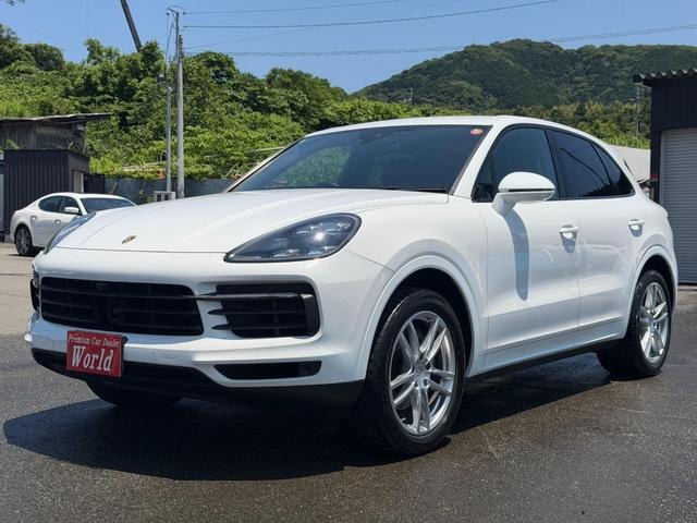 Porsche CAYENNE 2018 — фото автомобиля 1