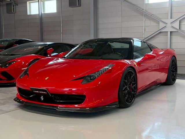 Ferrari 458 SPIDER 2013 — фото автомобиля