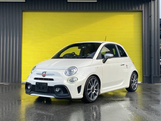 Abarth 595 2017 — фото автомобиля 1