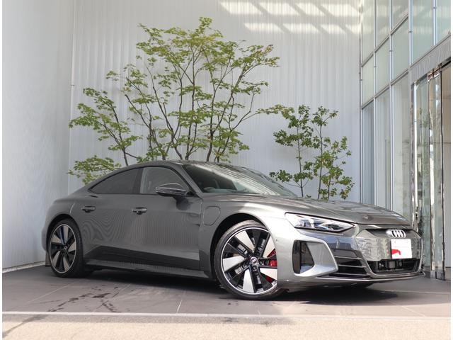 Audi E-TRON GT QUATTRO 2024 — фото автомобиля