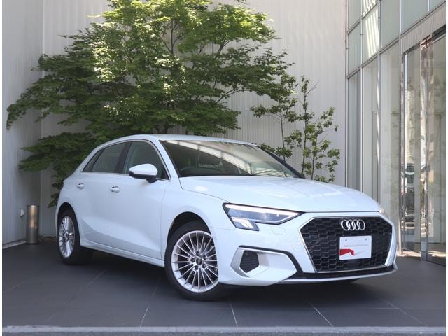 Audi A3 2023 — фото автомобиля 1