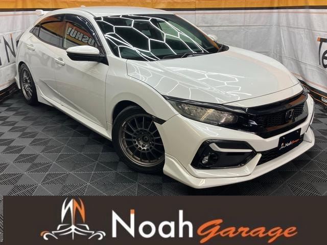 Honda CIVIC 2018 — фото автомобиля 1