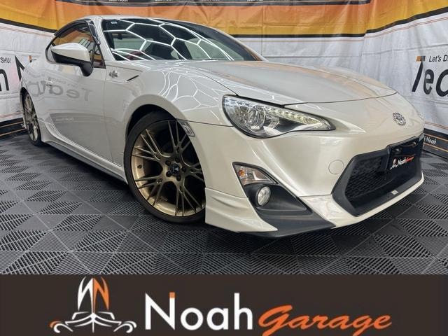 Toyota 86 2013 — фото автомобиля 1