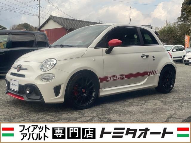 Abarth 595 2017 — фото автомобиля 1