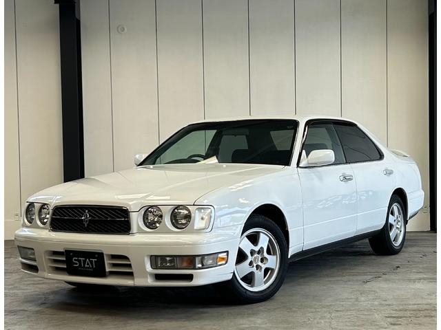 Nissan CEDRIC 1996 — фото автомобиля 1