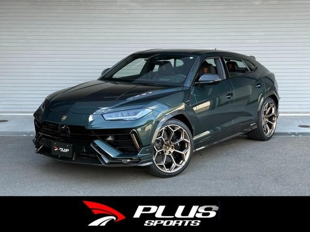 Lamborghini URUS 2024 — фото автомобиля