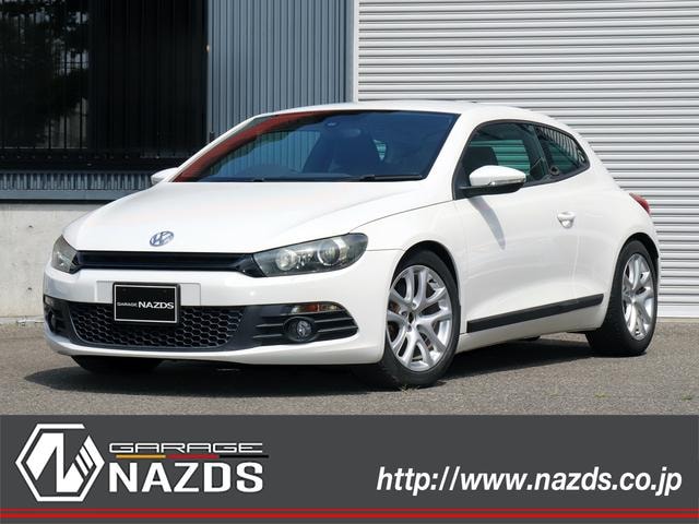 Volkswagen SCIROCCO 2010 — фото автомобиля 1