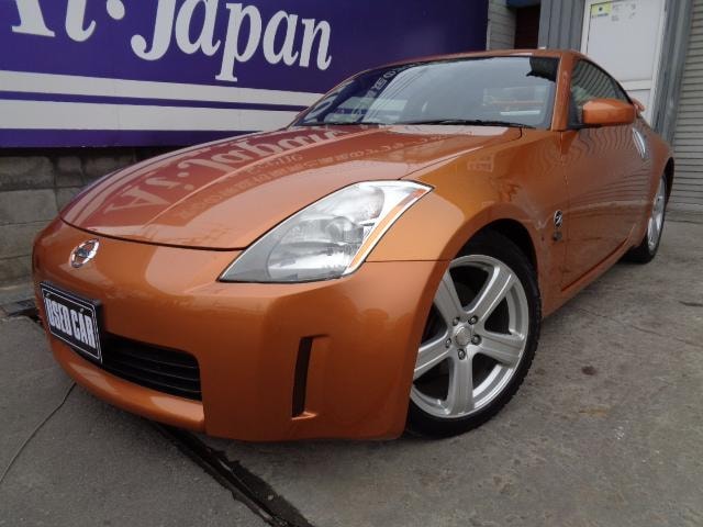 Nissan FAIRLADY Z 2004 — фото автомобиля