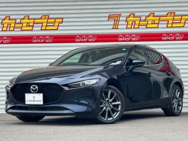 Mazda 3 FASTBACK 2019 — фото автомобиля